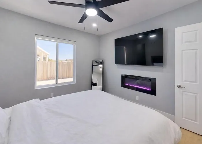 Ferienhaus Havasu With Private Pool And Boat Parking